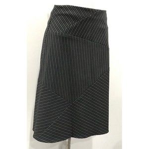 New Jones New York Sport Stretch Black Skirt Flare Petite 4P